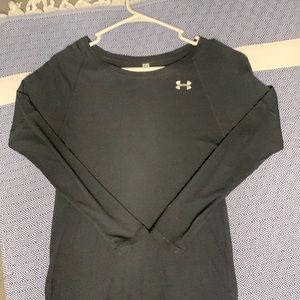 Women’s XS Under Armour off the shoulder long sleeve shirt